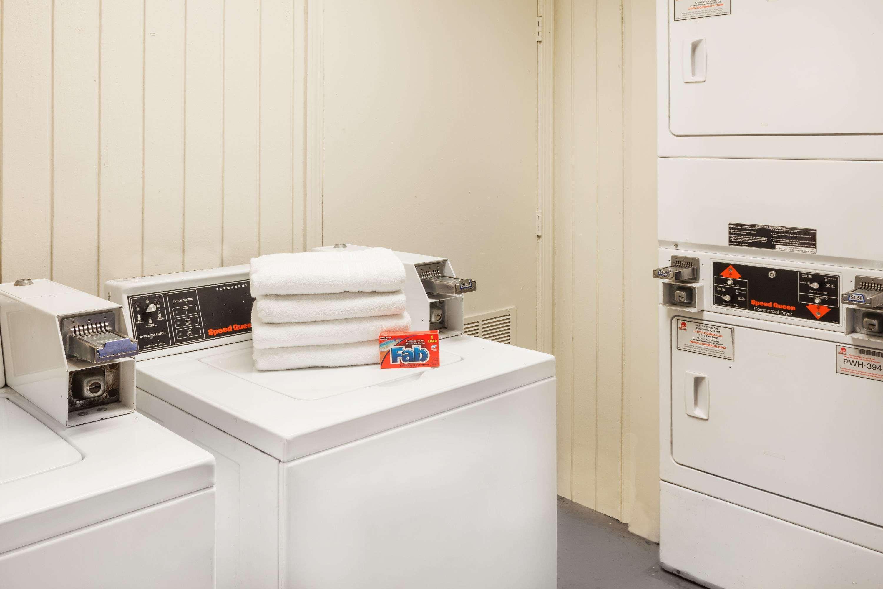 Hotel Days By Wyndham Kenner/new Orleans Airport South
