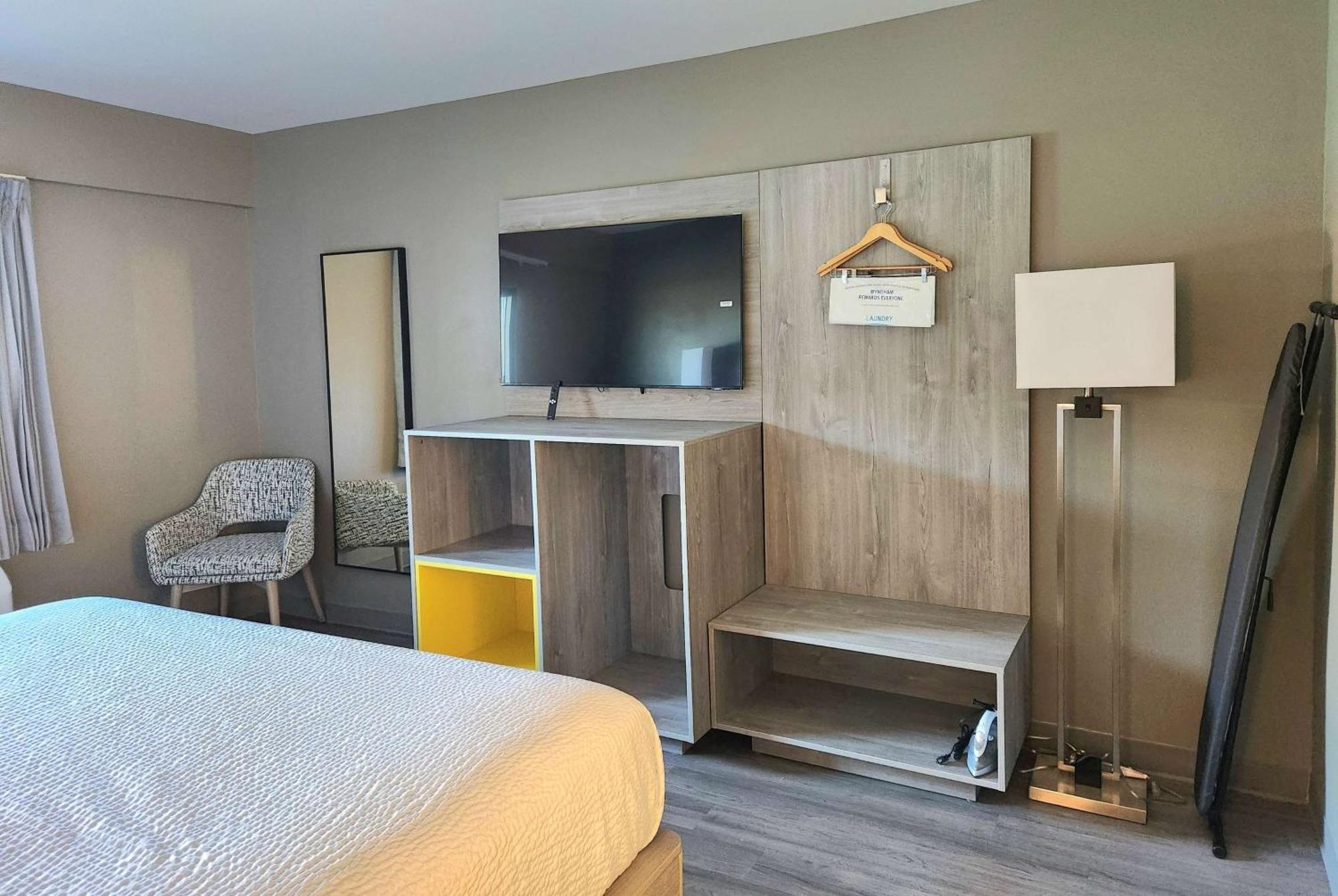 Hotel Days By Wyndham Kenner/new Orleans Airport South 2*