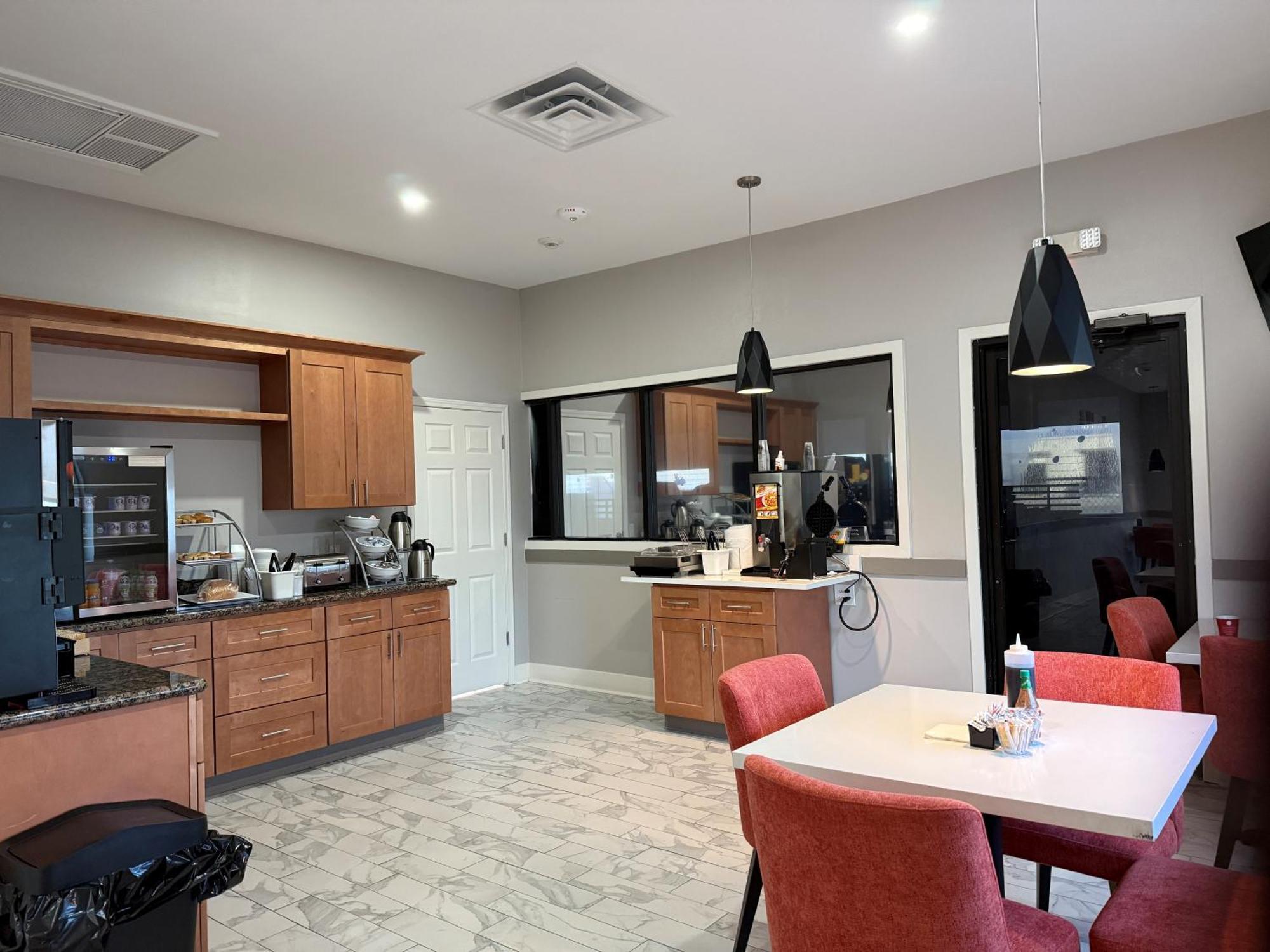 Hotel Days By Wyndham Kenner/new Orleans Airport South 2*