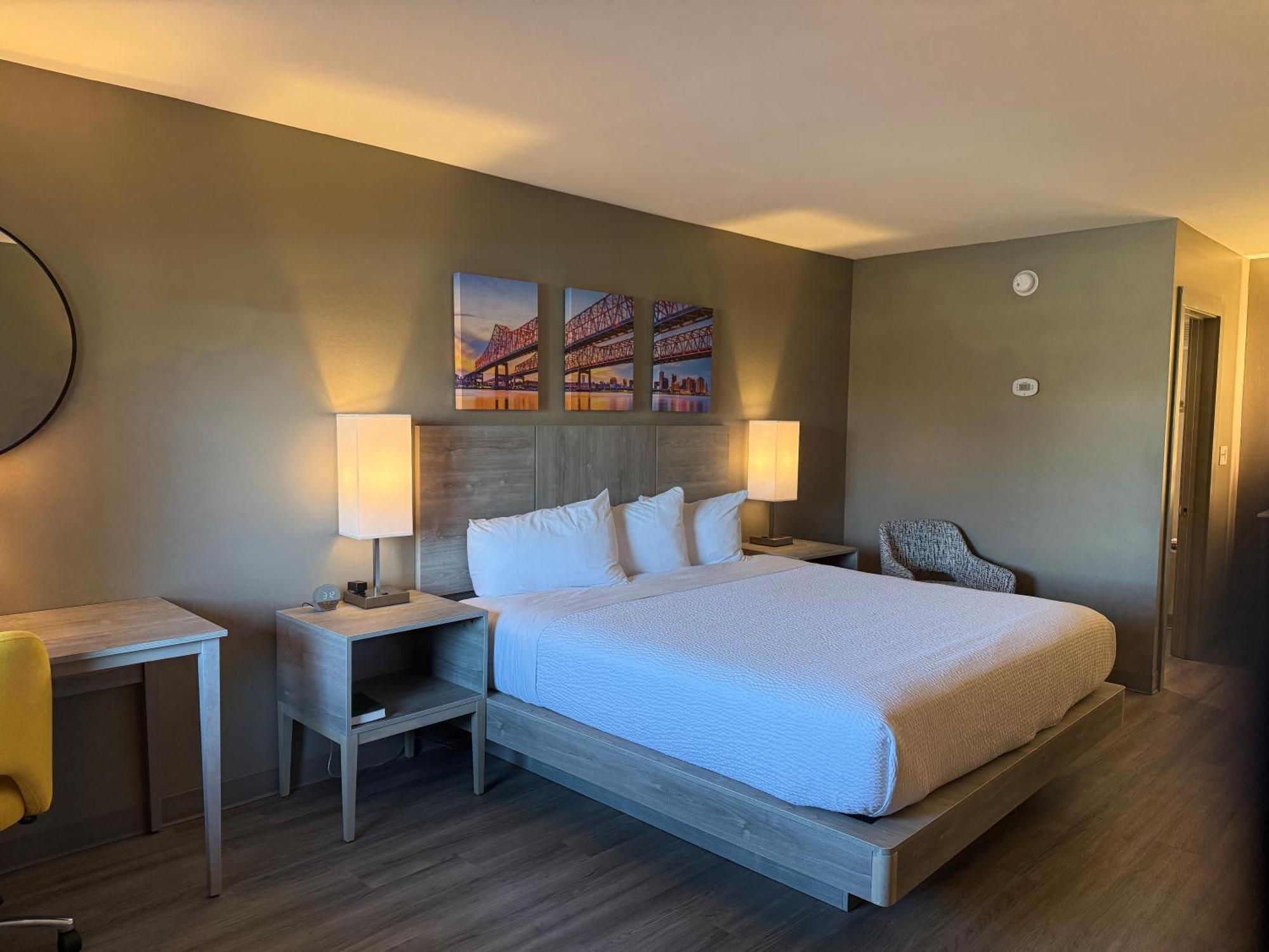 Days By Wyndham Kenner/new Orleans Airport South Hotel 2*