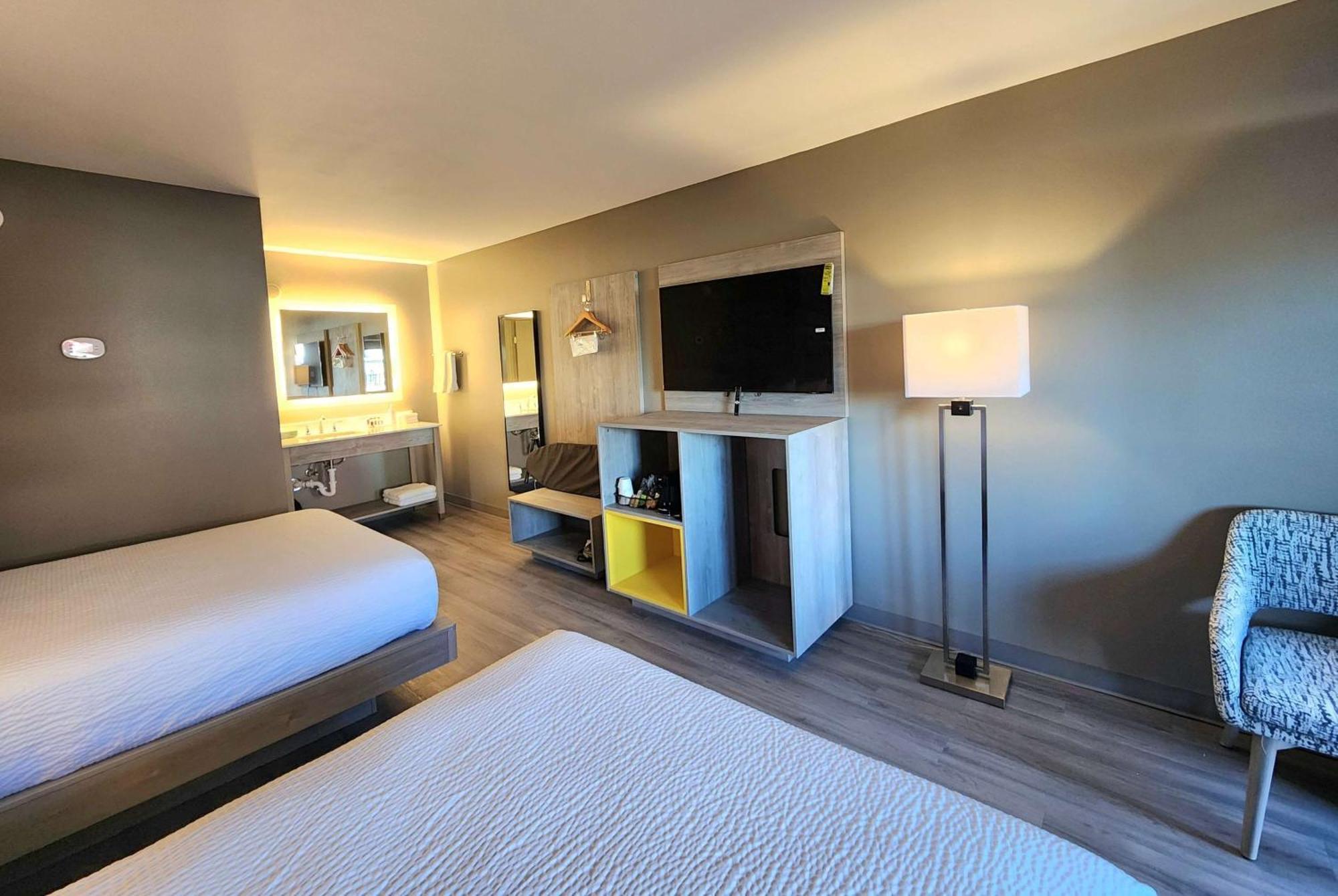 Days By Wyndham Kenner/new Orleans Airport South Hotel