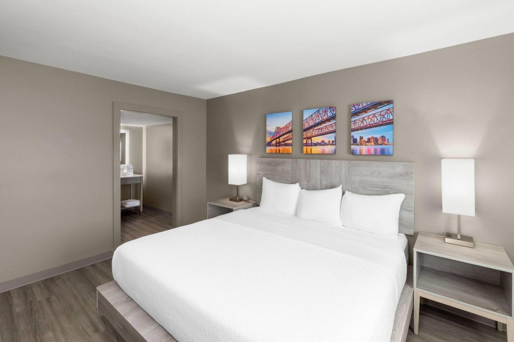 Days By Wyndham Kenner/new Orleans Airport South 2*