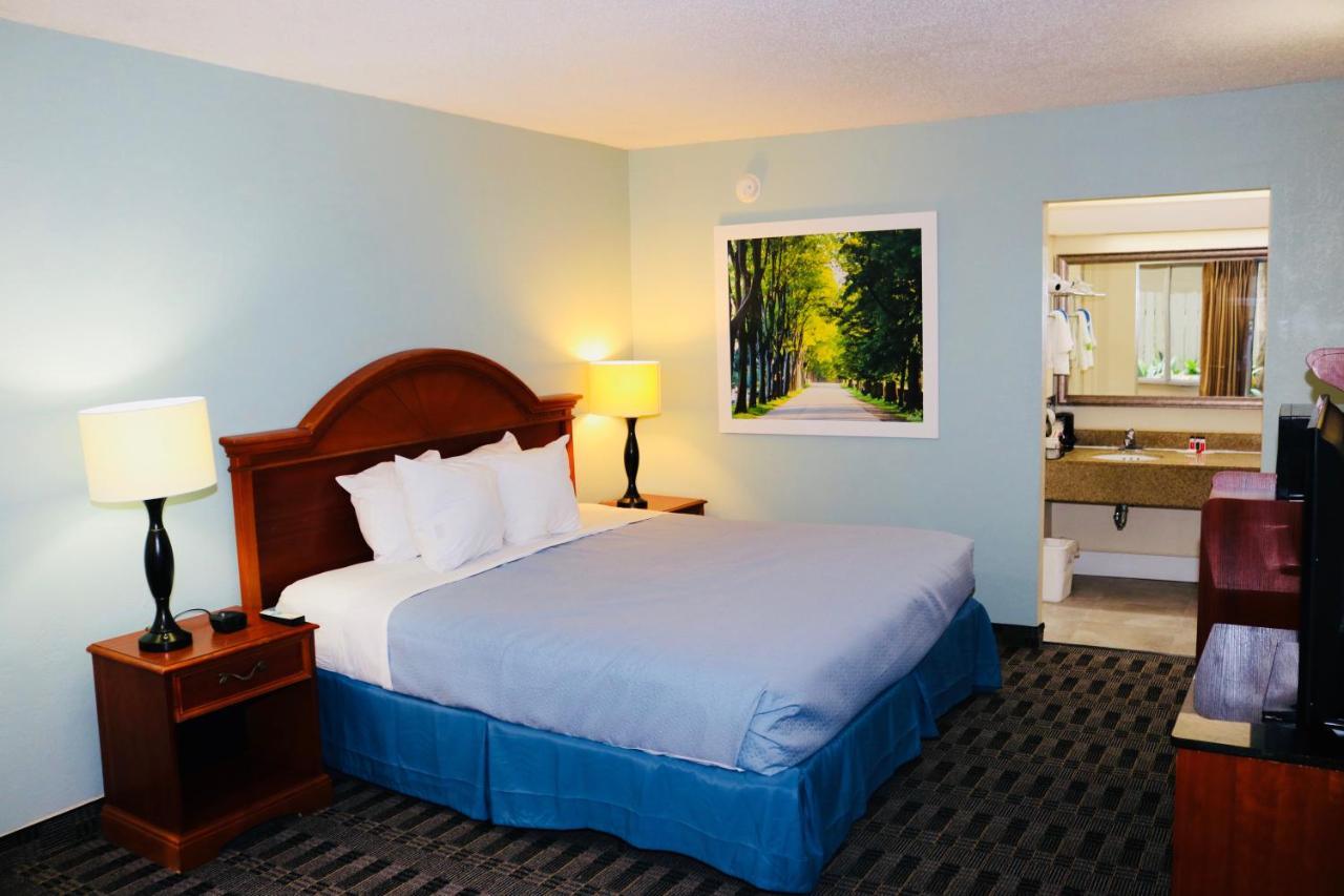Days By Wyndham Kenner/new Orleans Airport South 2* Kenner